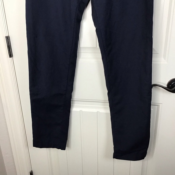 Lululemon Commission Pant Classic Qwick Chino in Navy Size 30. - Picture 4 of 10